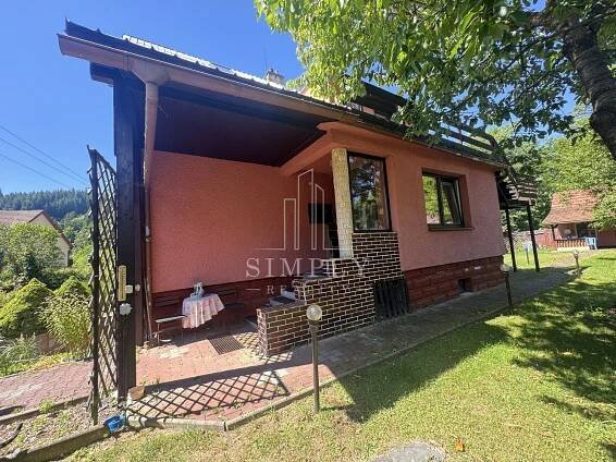 Prodej rodinného domu 7+1,188 m2, Velké Karlovice, okres Vsetín | Reality.iDNES.cz 