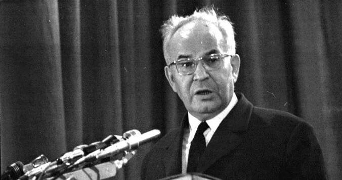 Vzdělaný pragmatik s dramatickým životem. Gustáv Husák vsadil na sovětskou kartu a normalizoval
