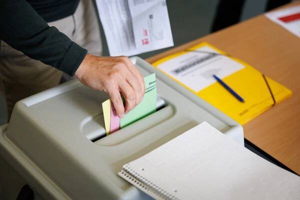 Komunální volby v Severním Porýní-Vestfálsku vyhrála CDU, AfD zisk ztrojnásobila