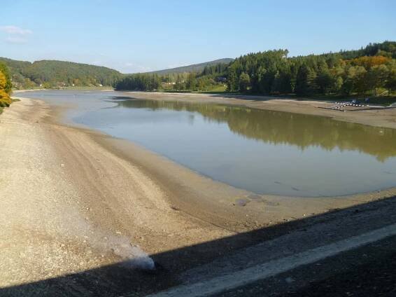 Souhrnné informace o průběhu prací na vodním díle Luhačovice - Povodí Moravy