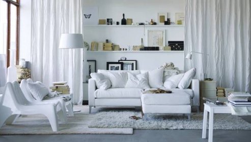 Bílý obývací pokoj (83 fotografií): interiér v moderním stylu v černé a bílé, klasický design v bílé barvě