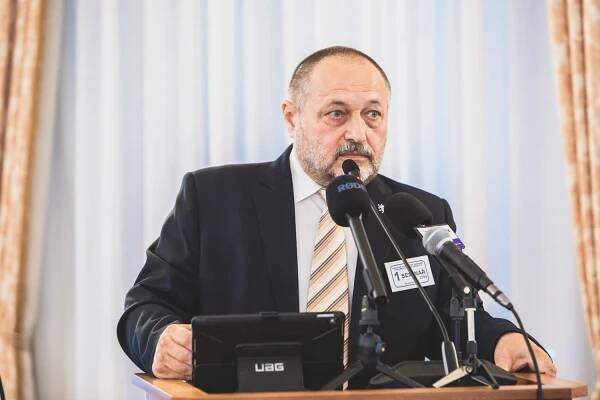 Seminář v Parlamentu 06/24: Ing. Václav Fišer: Připravenost zdravotnictví na krizové situace