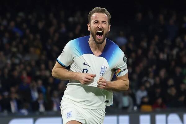 Kane with England