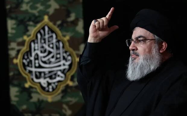 V Libanonu je obřad za vůdce Hizballáhu, Izrael poslal nad Bejrút letouny