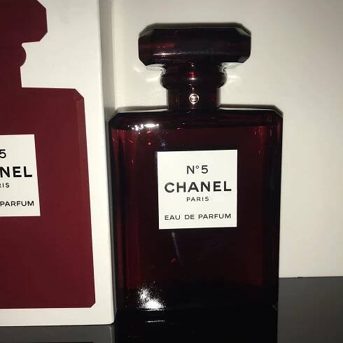 Chanel  No. 5 Red Edition  Eau de Parfum  100 ml - Obrázek 11