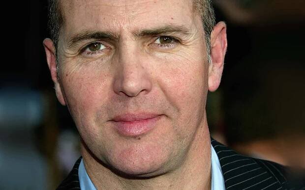Arnold Vosloo Close Up Wallpaper