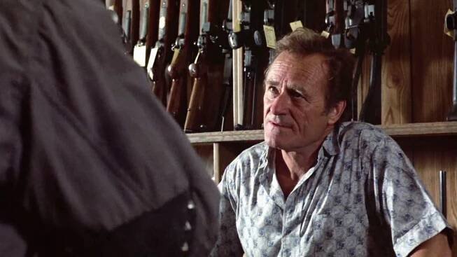 Zemřel herec malých rolí Dick Miller. V Terminátorovi prodával zbraně