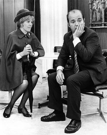 EVERY LITTLE CROOK AND NANNY, Lynn Redgrave, Dom DeLuise, 1972