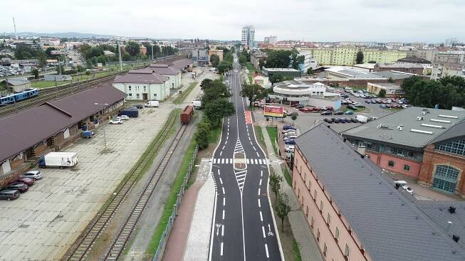 Opravená Jeremenkova otevřela. S novým uspořádáním