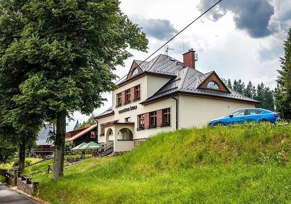 Hotel Bezručova škola Staré Hamry Exteriér fotografie