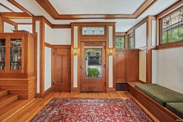 Frank Lloyd Wright’s K.c. Derhodes House Listed For Sale For $1.17M With Preservation Easement 1