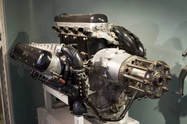 Soubor:CASM - Napier Lion II - 030906.jpg