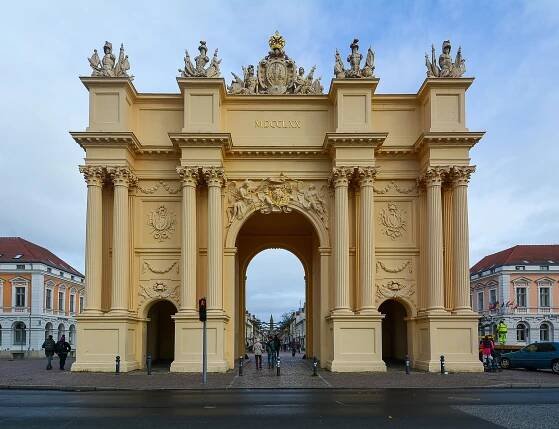 Brandenburger Tor Potsdam Rueckseite