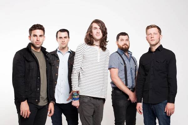 Mayday Parade na novém albu Sunnyland zaujmou spíše rychlými písněmi