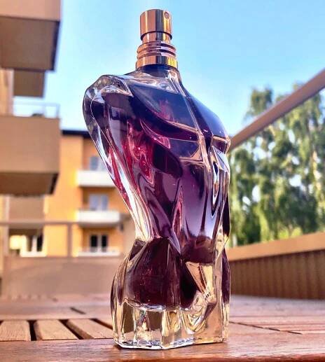 Le Male Essence de Parfum Jean Paul Gaultier pro muže