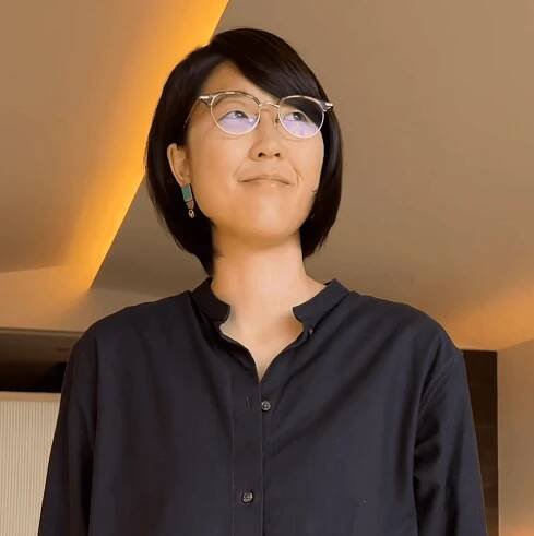 image of aki norton