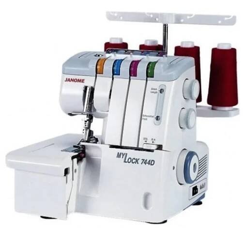 Janome 744D