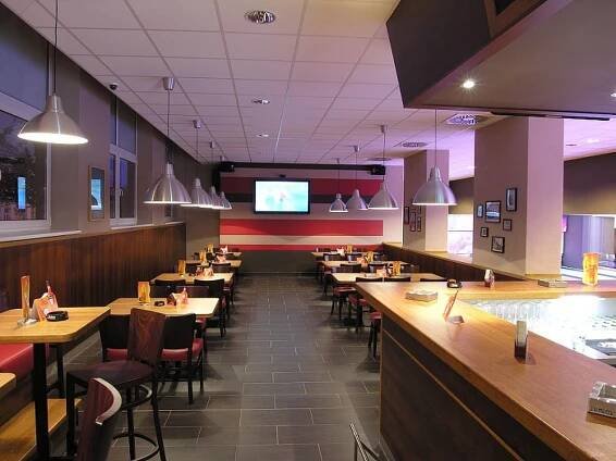 BOWLING ZNOJMO, BOWLING SPORT BAR ZNOJMO - nový bowling ve Znojmě | Bowling sport bar Znojmo