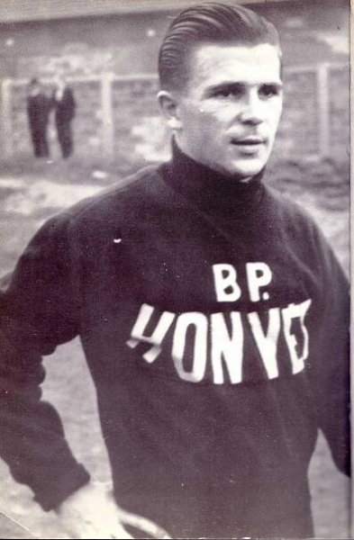 Biography :: PUSKAS.COM 