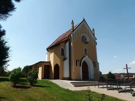 Soubor:Skalička (PR), Lesní kaple.jpg – Wikipedie