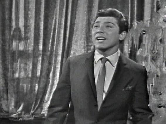 Paul Anka - Jingle Bells (Live On The Ed Sullivan Show, December 17, 1961) - video Dailymotion