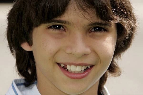 11-astounding-facts-about-zach-tyler-eisen