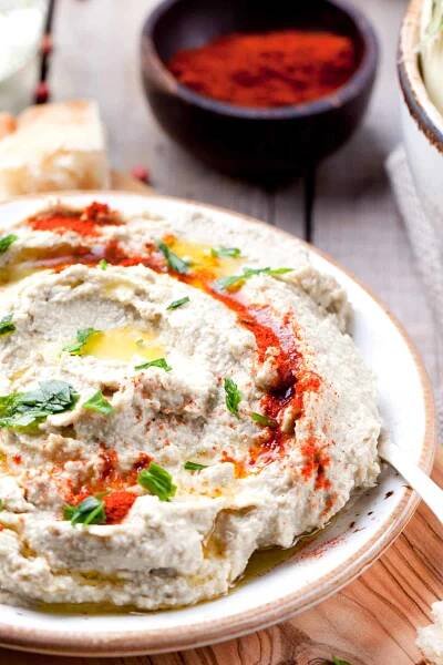 baba ganoush recipe traditional ghanoush ghanouj Arabian Levantine Middle Eastern eggplant dip olive oil lemon juice tahini