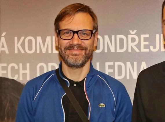 Herec David Matásek na premiéře filmu Krásno (2014).