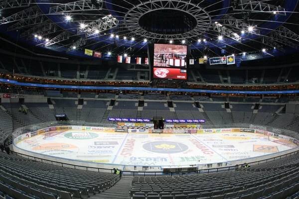 Cesta k ovládnutí O2 Areny je pro PPF a KKCG volná