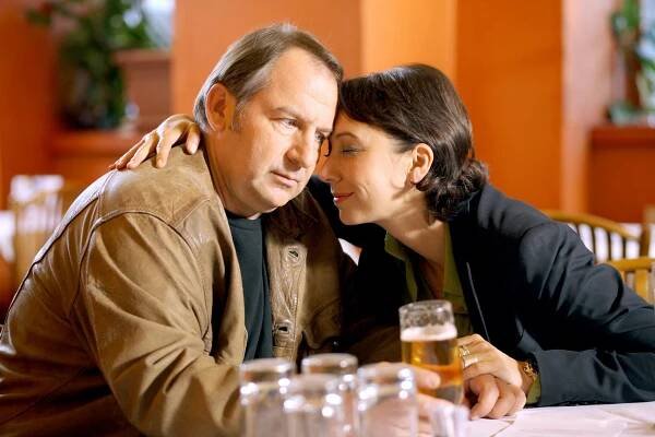 Schnell ermittelt - Roswitha Thaler - Z filmu - Wolf Bachofner, Ursula Strauss