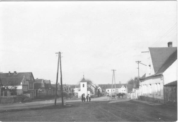 Podívejte se na historické fotografie obce Bdeněves