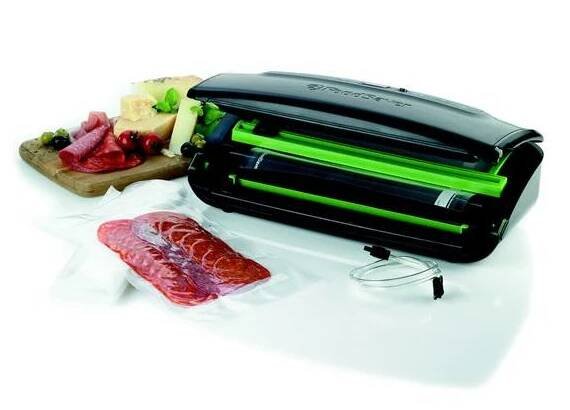 Svářečka fólií FoodSaver FFS002X černá