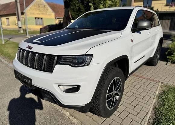 Jeep Grand Cherokee 3.0 CRD TRAILHAWK TAŽNÉ nafta automat - Uherské Hradiště