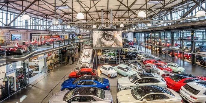Prohlídka Motorworld Kolín nad Rýnem s průvodcem