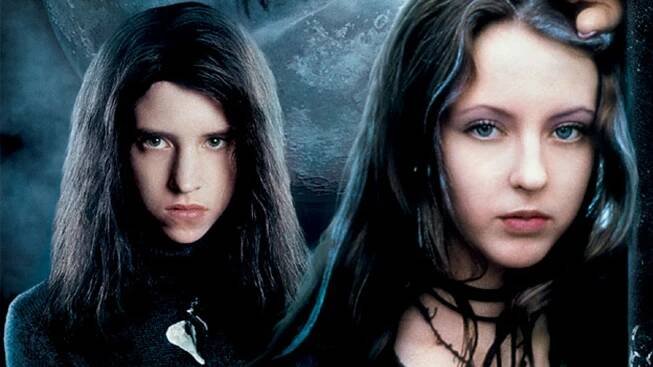 Emily Perkins and Katharine Isabelle in "Ginger Snaps."