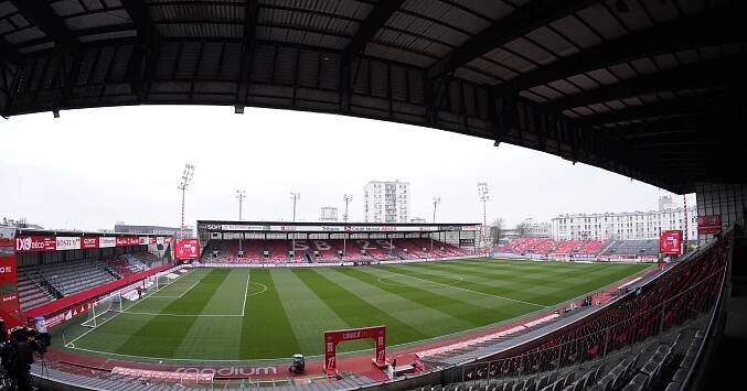 Brest i Lens chtějí potvrdit ambice v přímém souboji o pohárovou Evropu