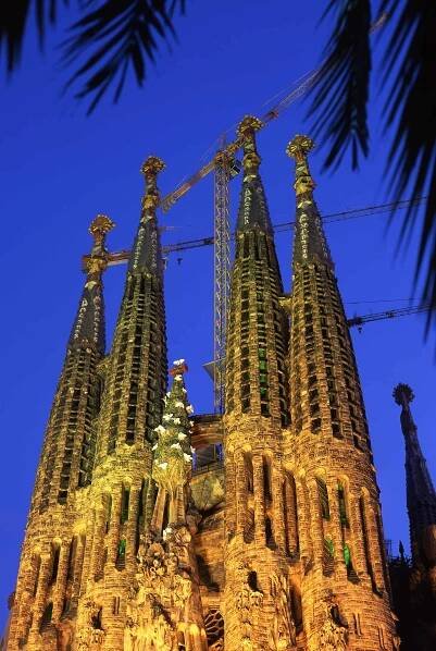 Image of the Sagrada Familia church in Barcelona Spain