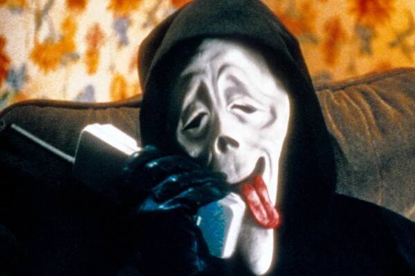 SCARY MOVIE
