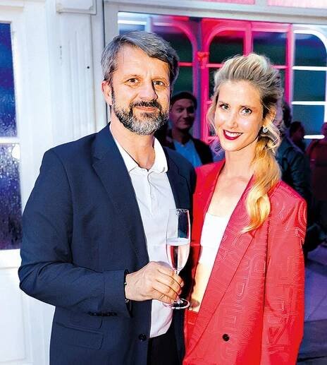 Jana Bernášková: Také se tak nudíte, pane kolego?