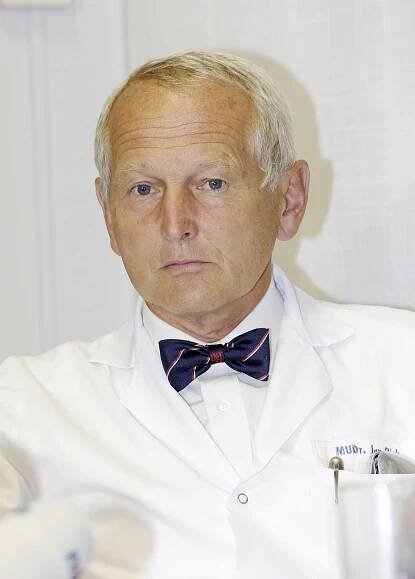 Transplantace srdce tenisové legendy: Kodešovi hrozí infekce! | Ahaonline.cz 
