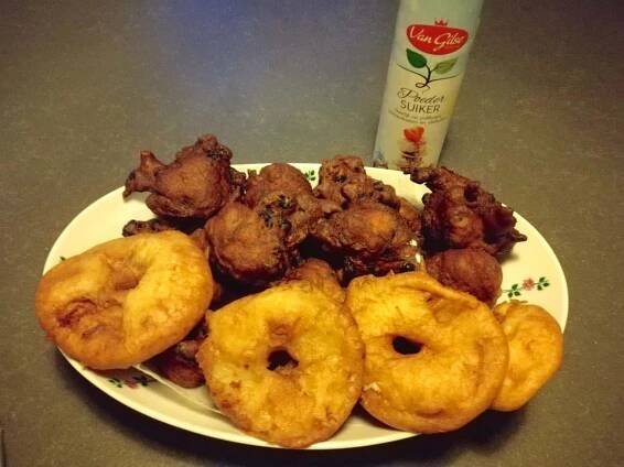 Dutch language: Oliebollen bakken