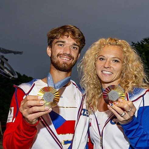 Kateřina Siniaková a Tomáš Macháč