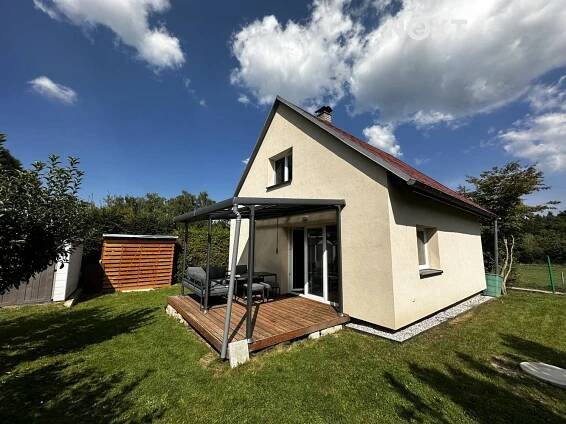 K Ohradám, Svojetice, okres Praha-východ