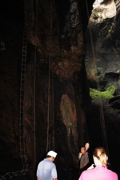 cave2
