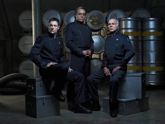 Tahmoh Penikett, Edward James Olmos, Michael Hogan - Battlestar Galactica - Promo