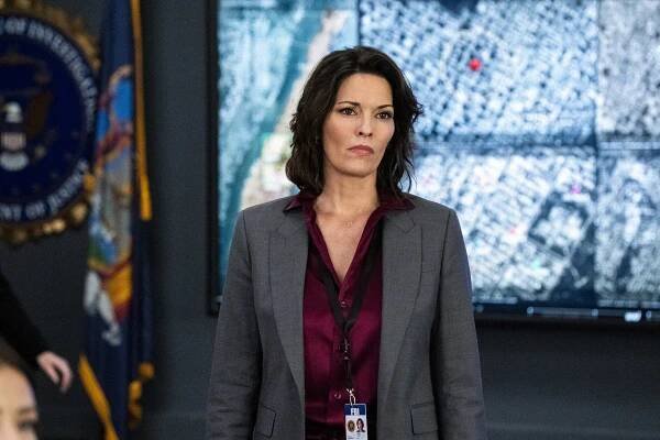 F.B.I. - Creating a Monster - Z filmu - Alana De La Garza