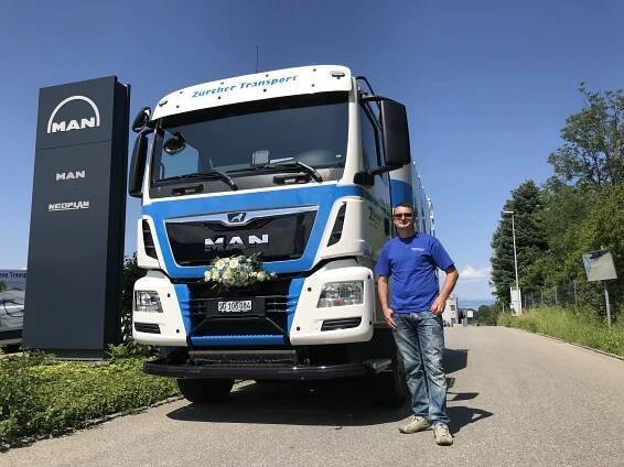 huwag Nutzfahrzeuge AG - huwag Nutzfahrzeuge AG