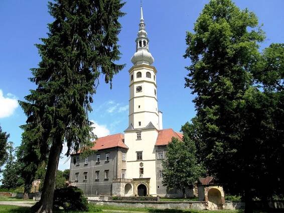 Soubor:(1) Tovačov.jpg – Wikipedie