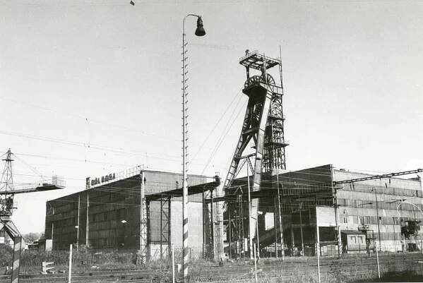 Už 25 let nerubou: Černá Ostrava má doly už jen na koukání, poslední vozík vyjel v červnu 1994