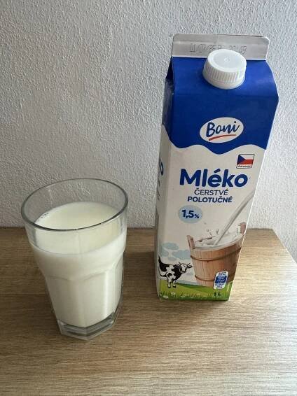 Nejlevnější je nejlepší? Otestovali jsme 12 polotučných mlék a nestačili se divit